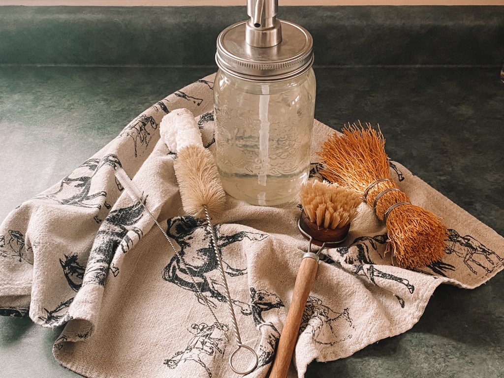 Earth Week: Low Waste House&nbsp;Cleaning