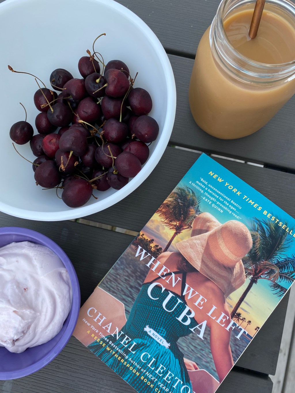 Mid-Week Procrastination: Sad/Mad Girl Fall, Back to School, and back&nbsp;pain.