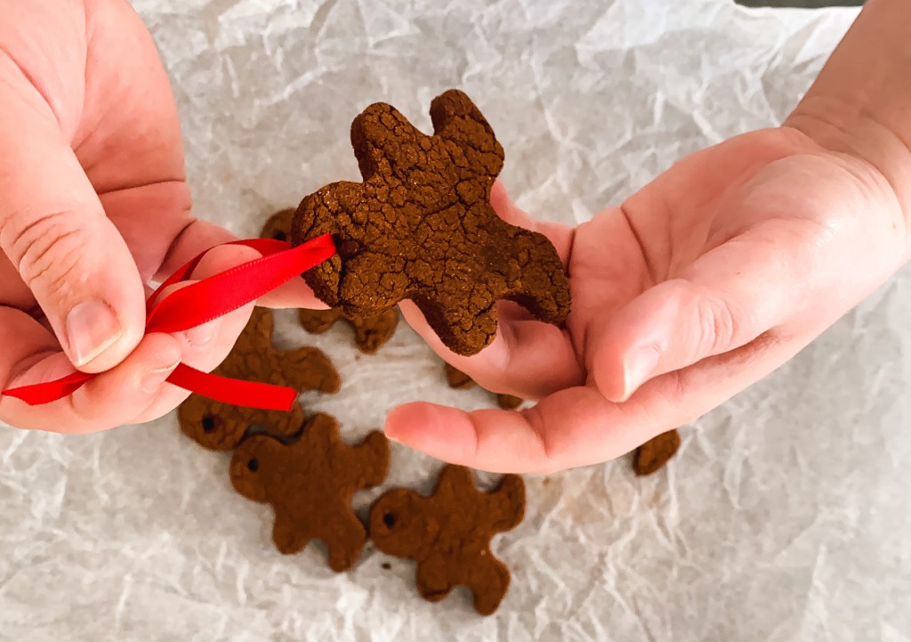 Saturday Scroll: 12/11/2021