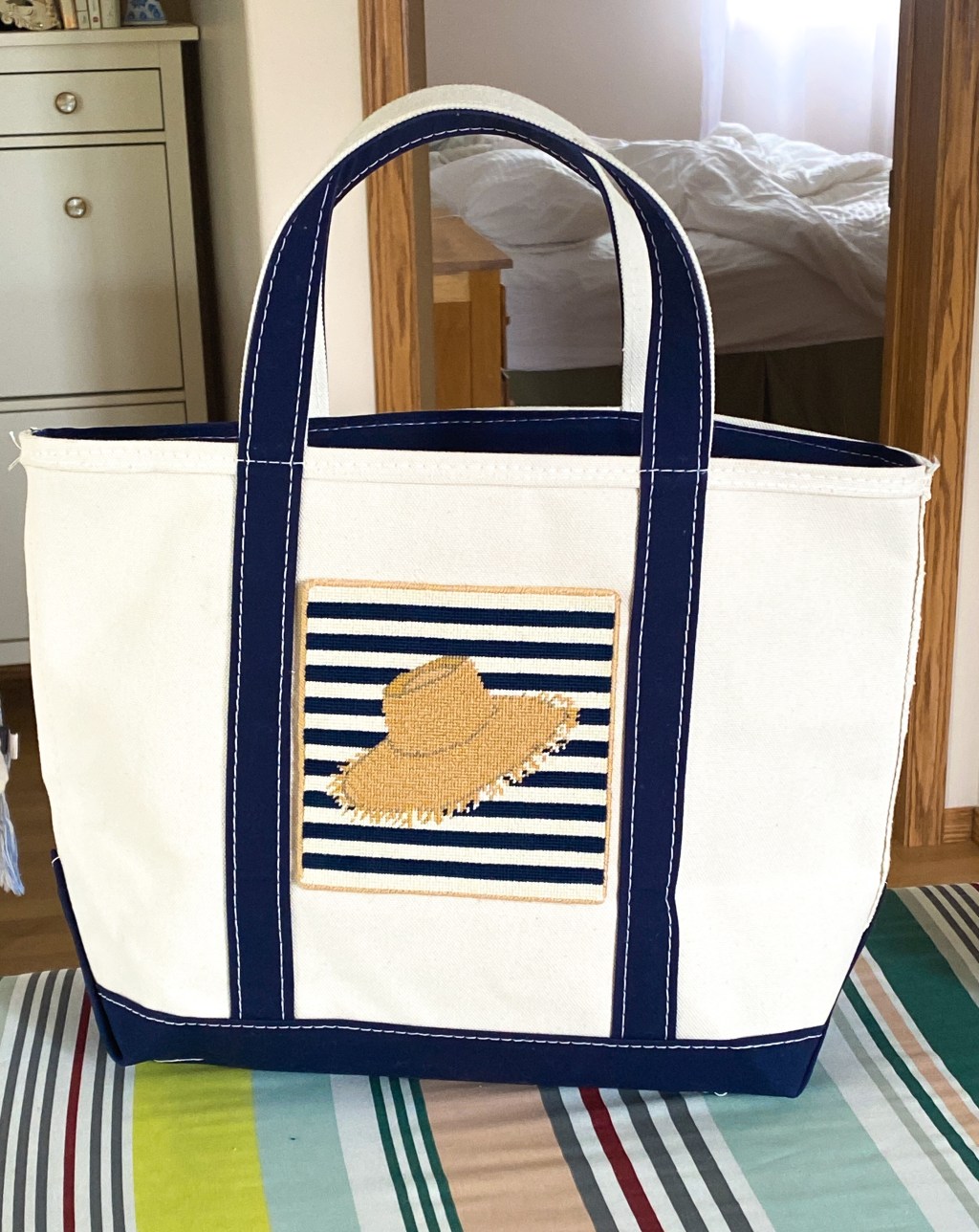 Needlepoint Notes: Bag Patch&nbsp;Self-Finishing